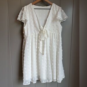 Women’s White Pom Tie Babydoll Peasant Dress Large